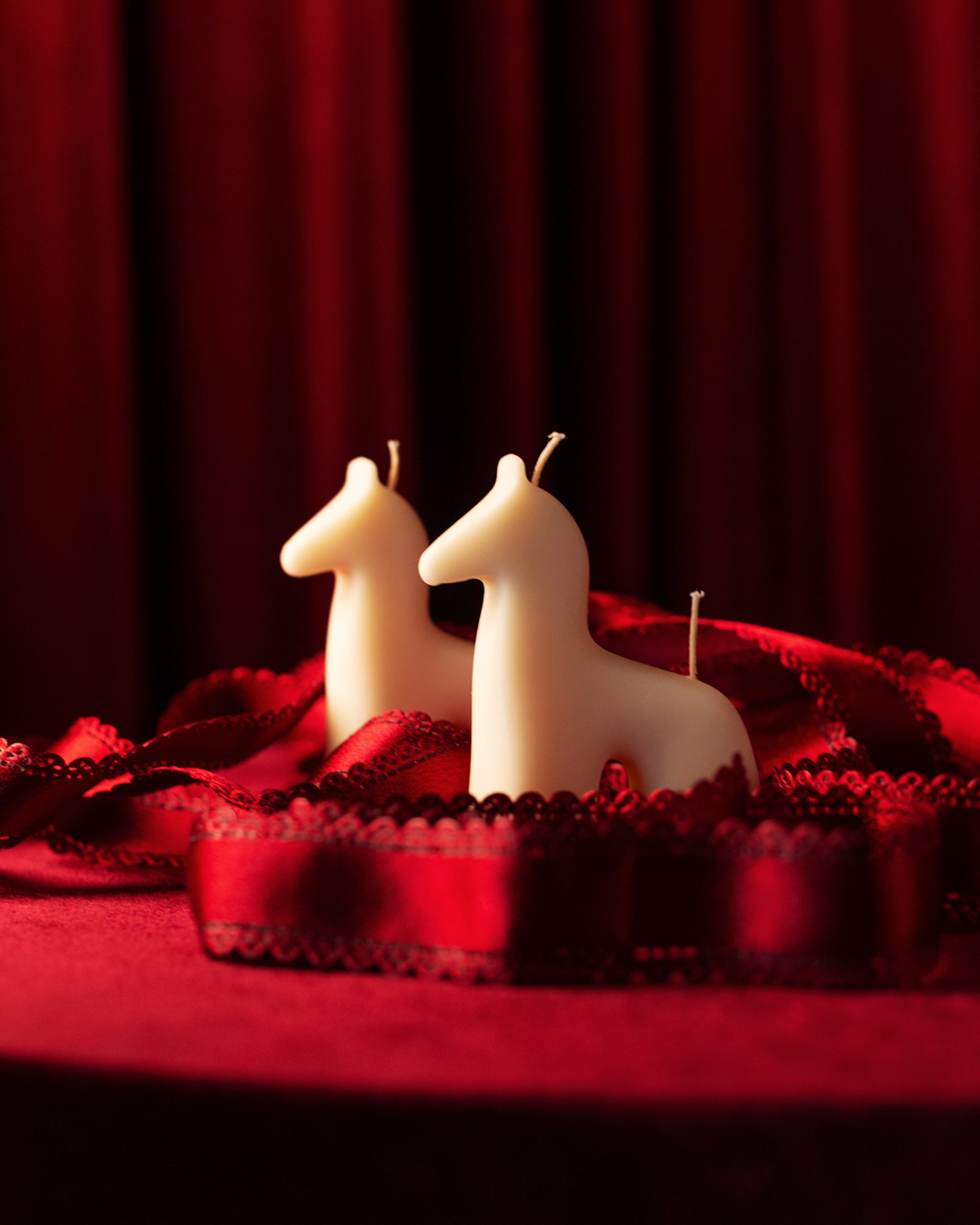 Candle set “Little horses”